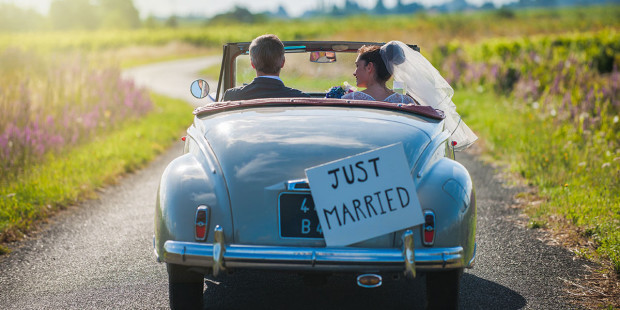 web3-car-just-married-honeymoon-couple-shutterstock_261887495-jack-frog-ai