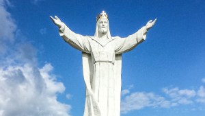 CHRIST THE KING STATUE