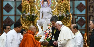 ¿Qué tienen en común san Francisco y Buda? Responde el Papa