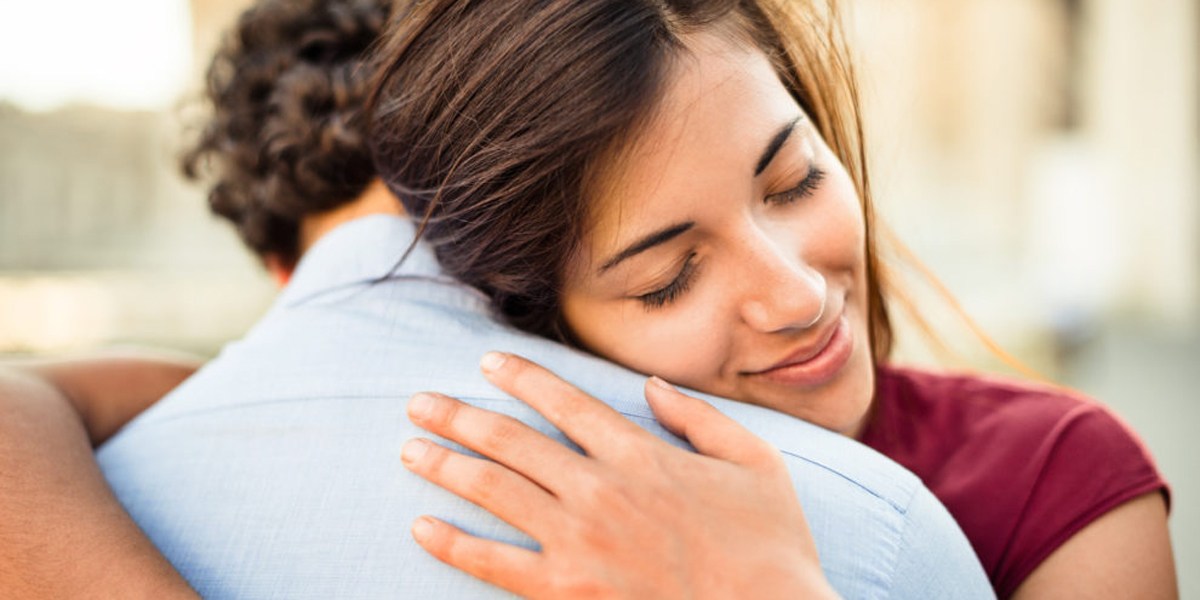 HUSBAND,WIFE,HUG