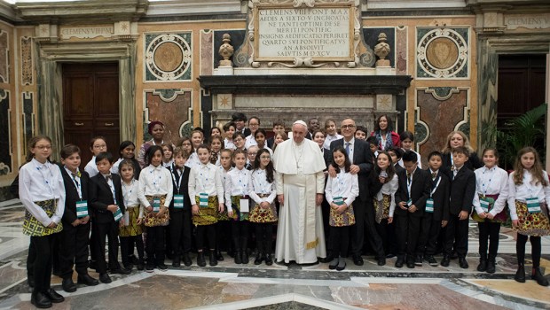Pope Francis Audience Artists Christmas Concert