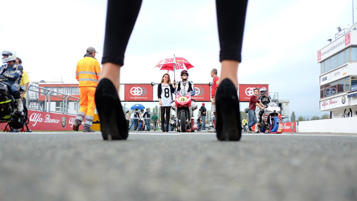 GRID GIRLS