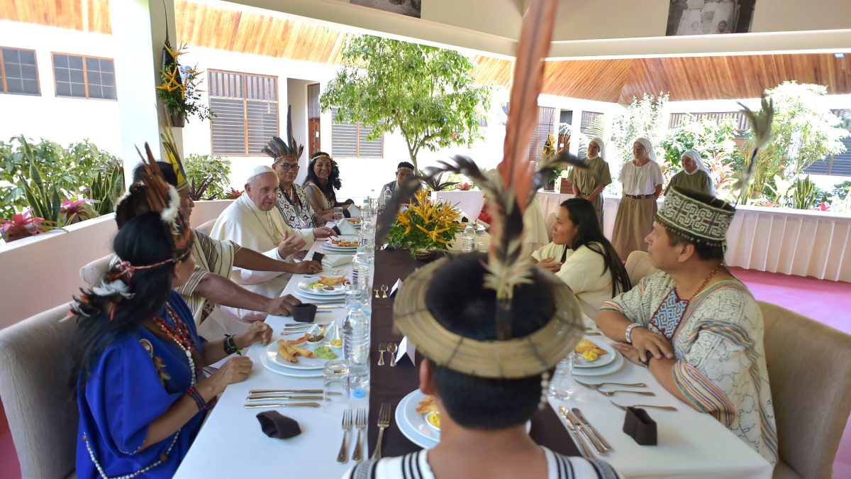 Pranzo nel Centro Apaktone