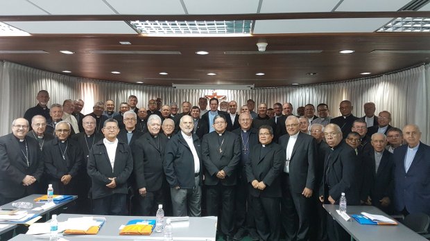 Monseñor José Luis Azuaje presidente de la CEV y sus nuevos miembros de la directiva Foto &#8211; @CEVmedios
