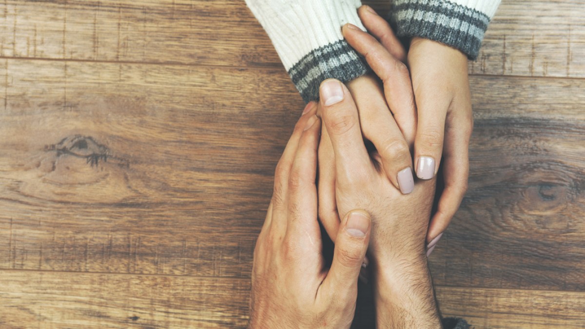 HANDS,COUPLE