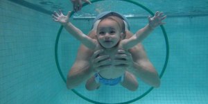 Beneficios de la natación para bebés