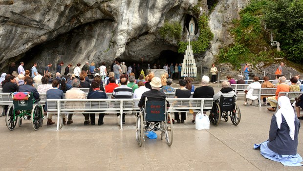 LOURDES