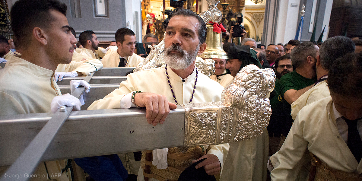 {"rendered":"Antonio Banderas sobre la Semana Santa"}