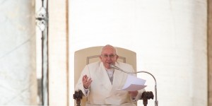 ¿La Hostia se recibe en la boca o en la mano? Responde el Papa Francisco