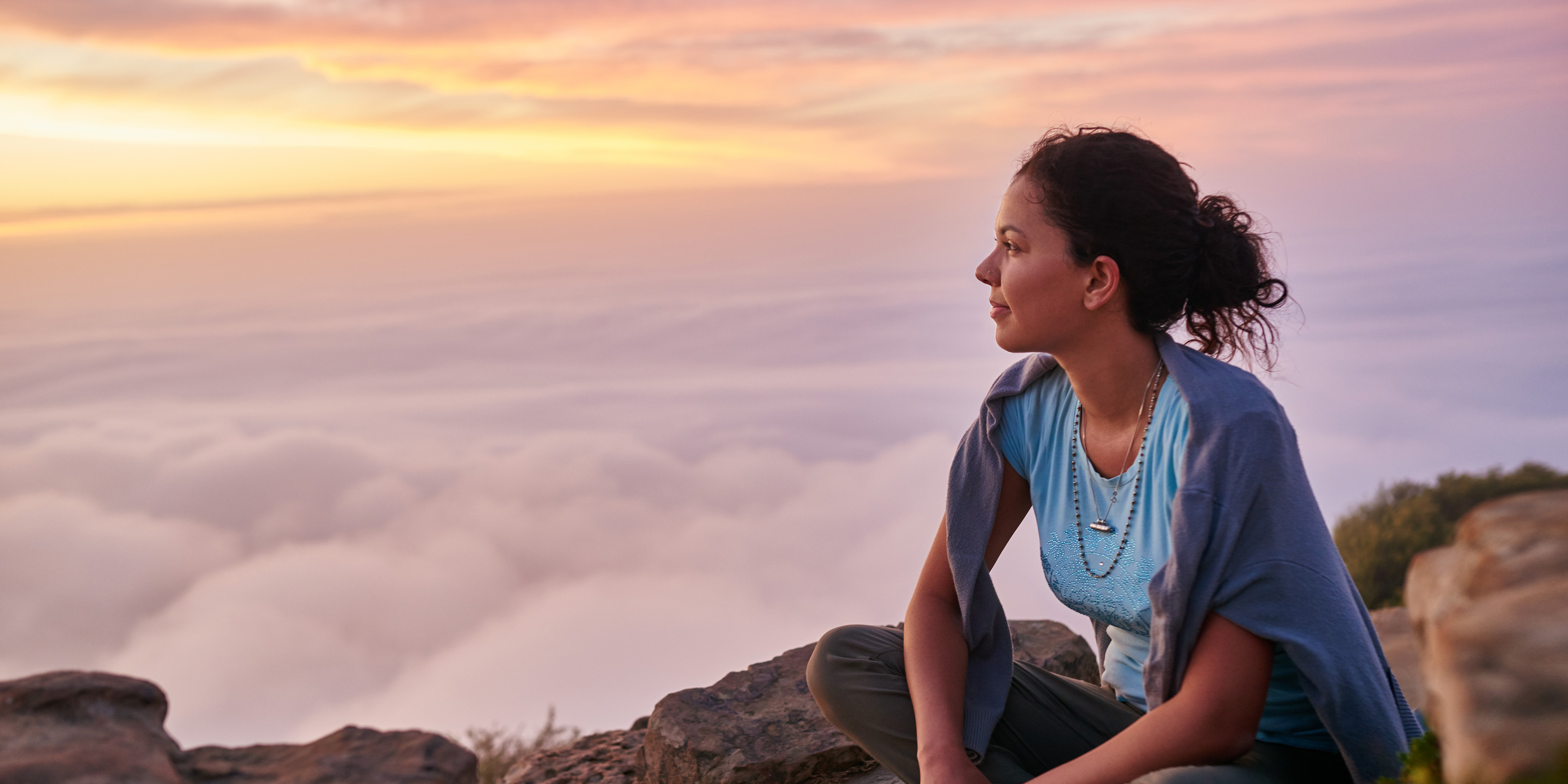 WOMAN MOUNTAIN