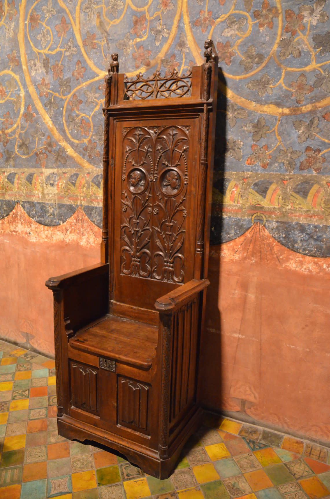 web-cathedre-popes-avignon-palace-patrick-gaudin-i-cc-by-2-01
