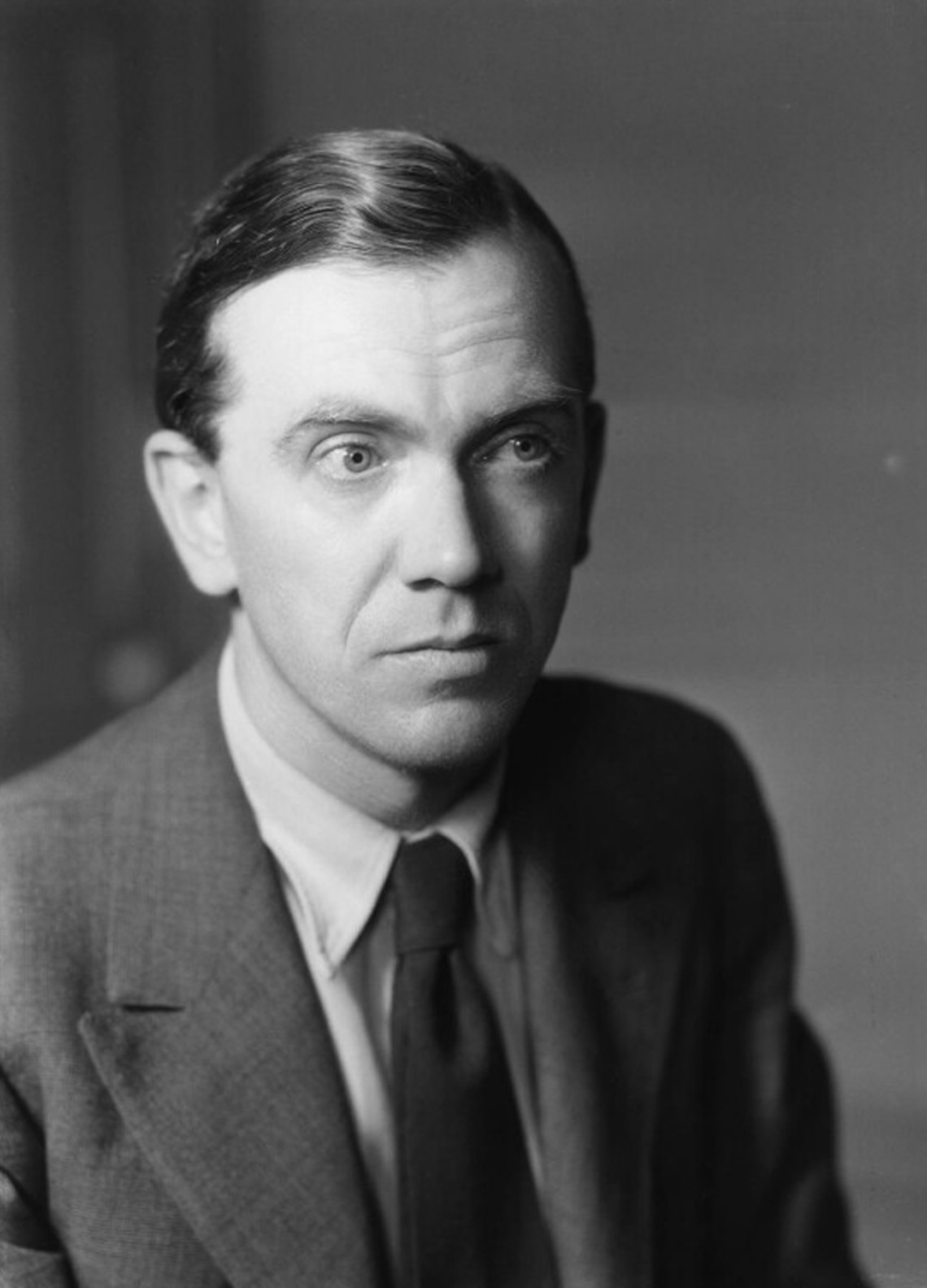 web3-graham-green-portrait-author-wikipedia