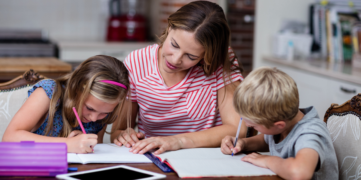 MOM,KIDS,HOMEWORK