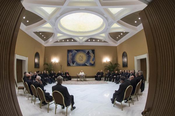 FOTO_prima_riunione_SP_-_Vescovi_Cileni.JPG