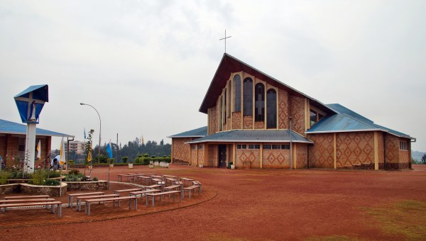 OBJAWIENIA MARYJNE NA ŚWIECIE