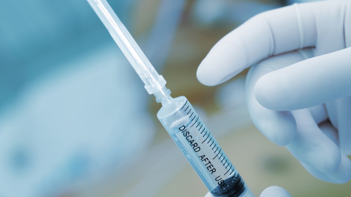 DOCTOR SYRINGE