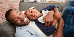 5 maneras de fortalecer la relación de un padre con su hijo
