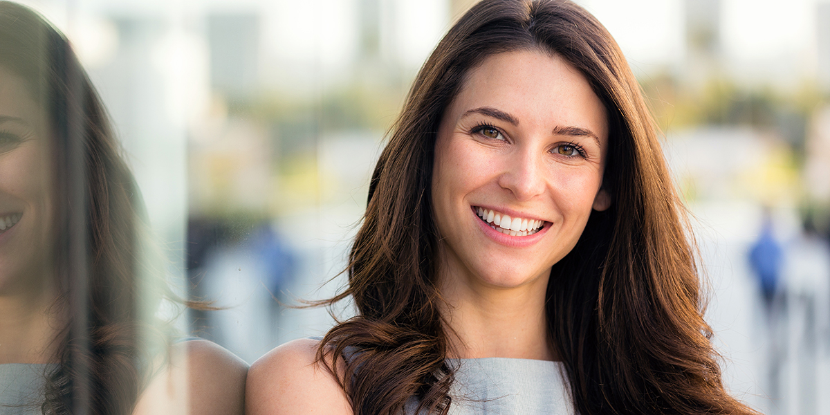 SMILING WOMAN