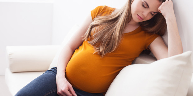 web3-pregnant-woman-tired-de-olena-yakobchuk-i-shutterstock