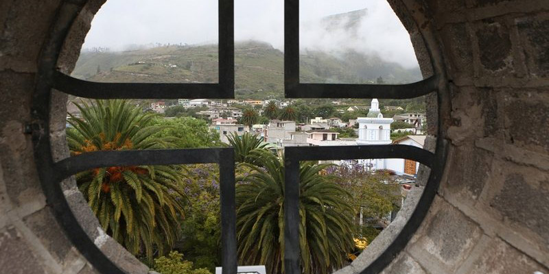 QUITO