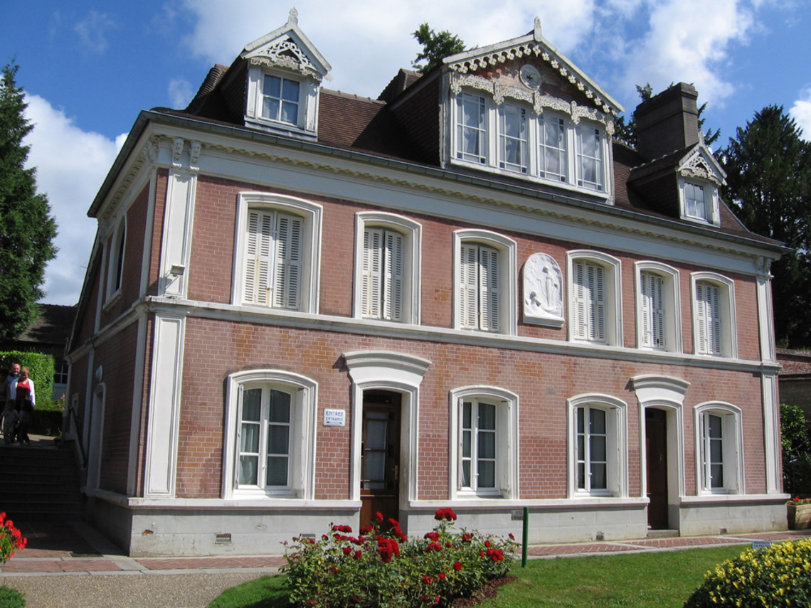 web3-saint-therese-home-lisieux-wikipedia