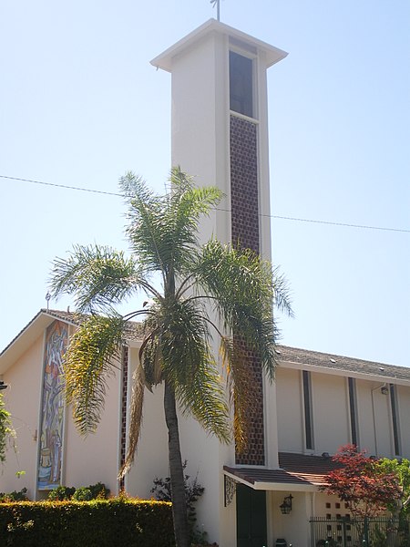 Hollywood Churches