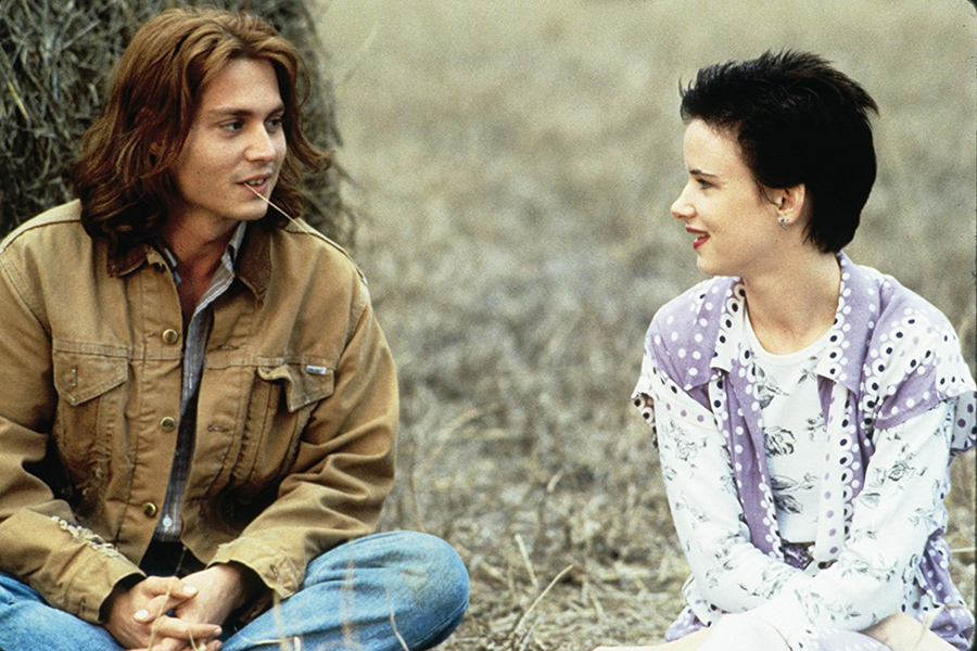 WEB-A QUIEN AMA GILBERT GRAPE-WHAT S EATING GILBERT GRAPE-MOVIE-Paramount Pictures-4