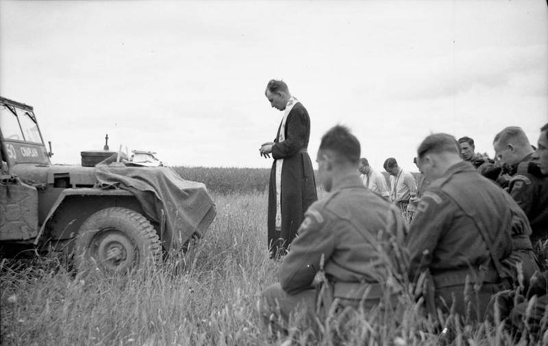 WWII SOLDERIS;D DAY