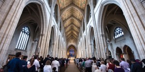 Londres tendrá número récord de adultos bautizados en Pascua