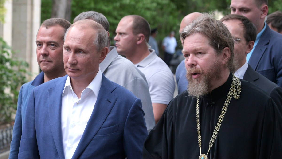 PUTIN TIKHON
