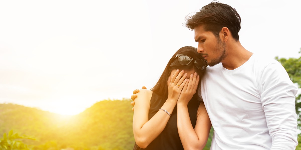 SAD,COUPLE