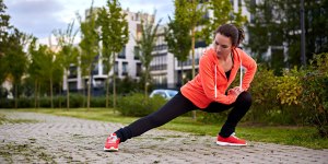 Practicar ejercicio físico diario proporciona alivio y bienestar a las mujeres