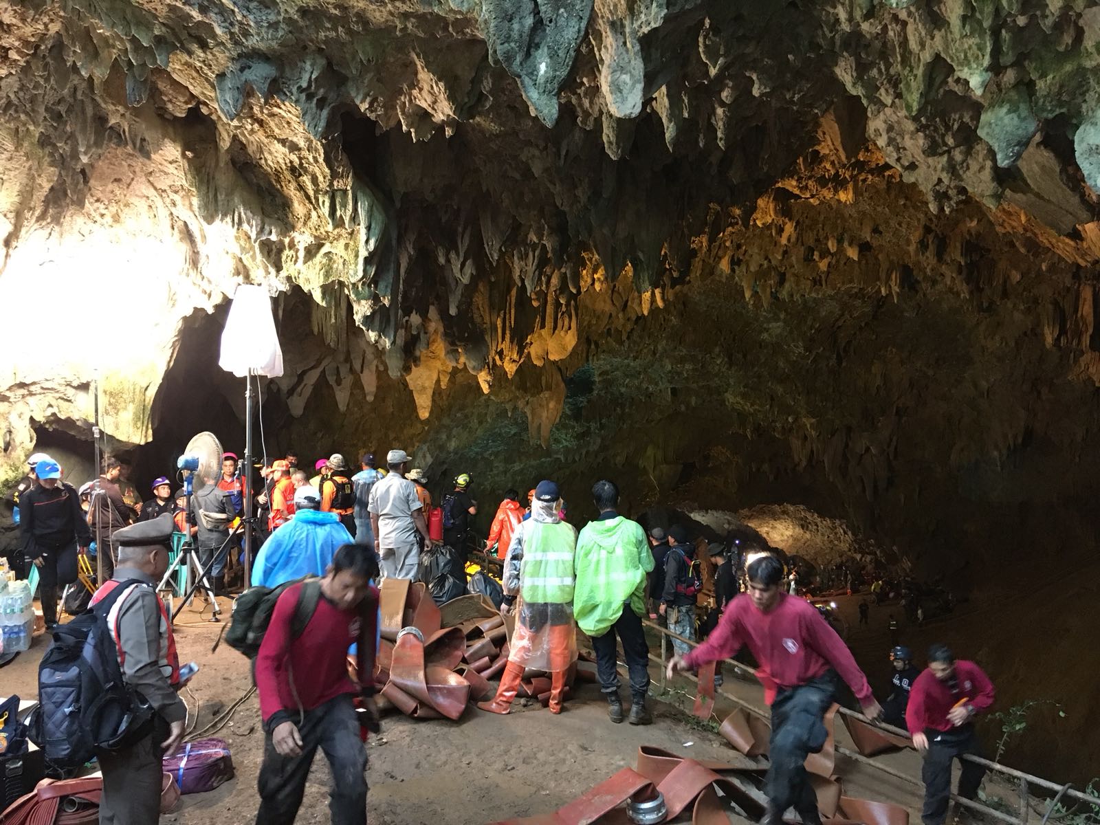 CC-TH0373-Flooded Cave-01-1806