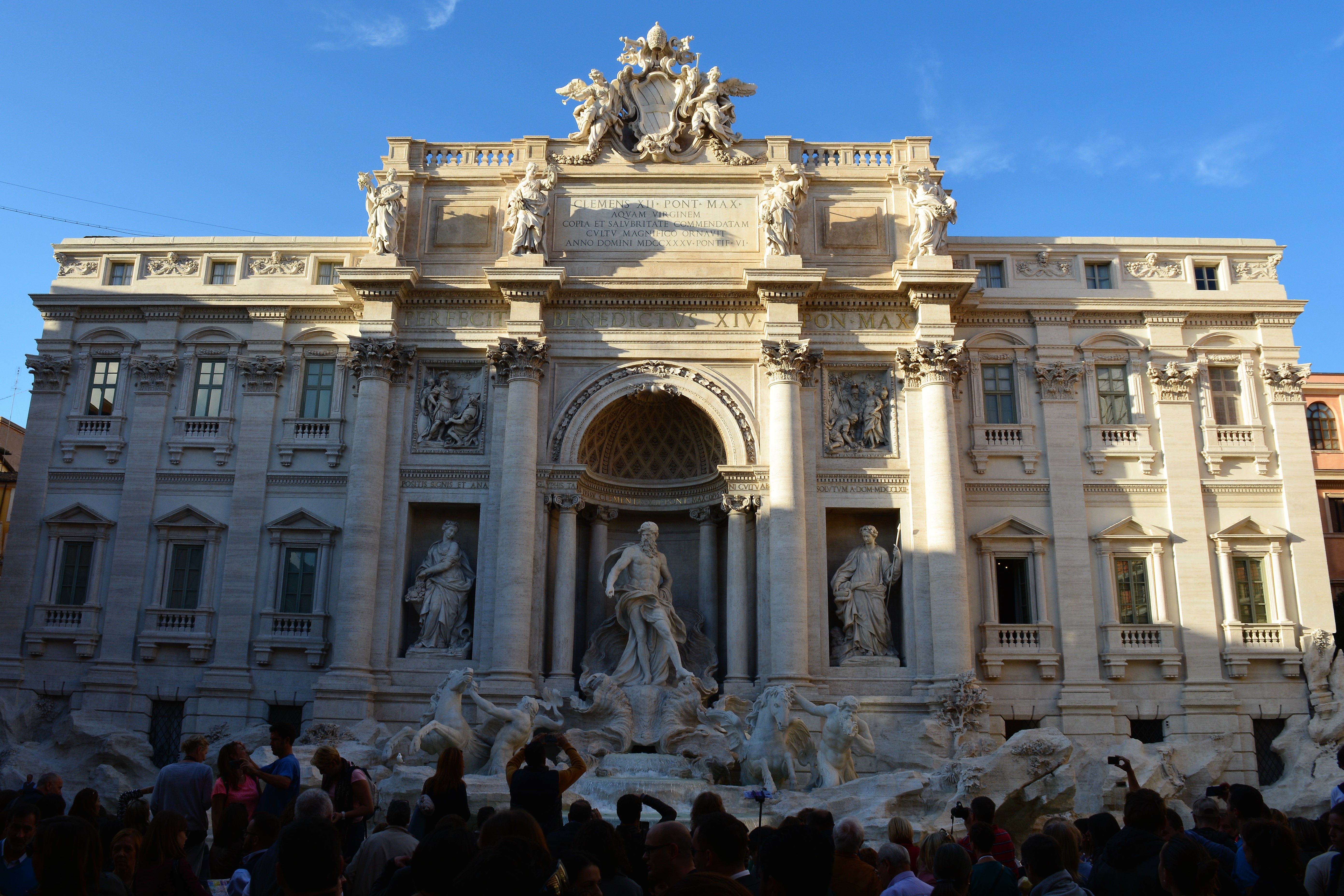 {"rendered":"Basta solo las fuentes para justificar una viaje a Roma"}