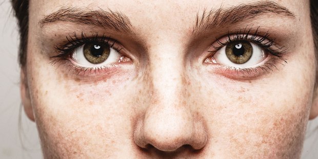 EYES