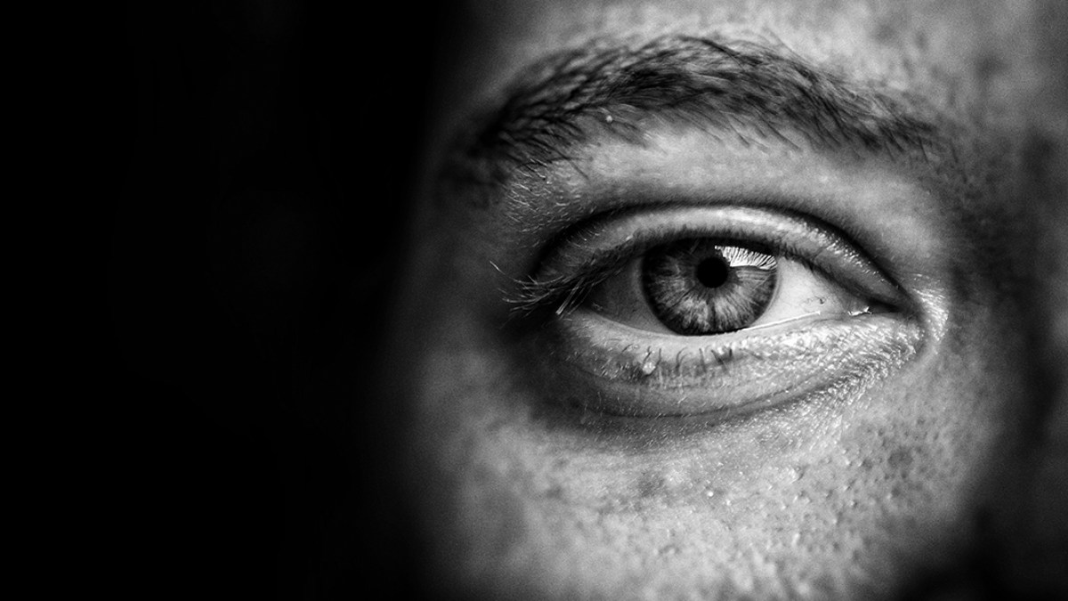 EYE