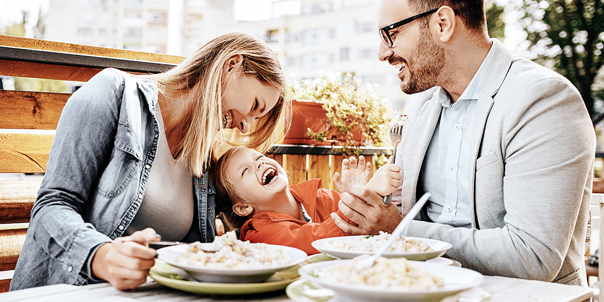 FAMILY DINNER