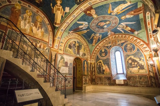 Frescos únicos en el Monasterio de la Cueva Sagrada (Sacro Speco) de San Benito en Subiaco, provincia de Roma, Lacio.