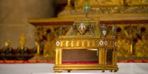 León XIV será el primer papa en venerar la Santa Túnica