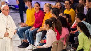 POPE FRANCIS MEETING YOUTH