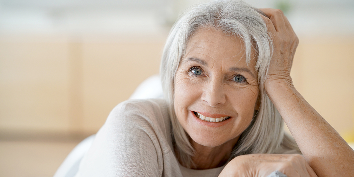SENIOR WOMAN