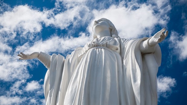STATUE