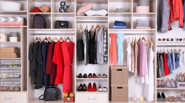 CLOSET