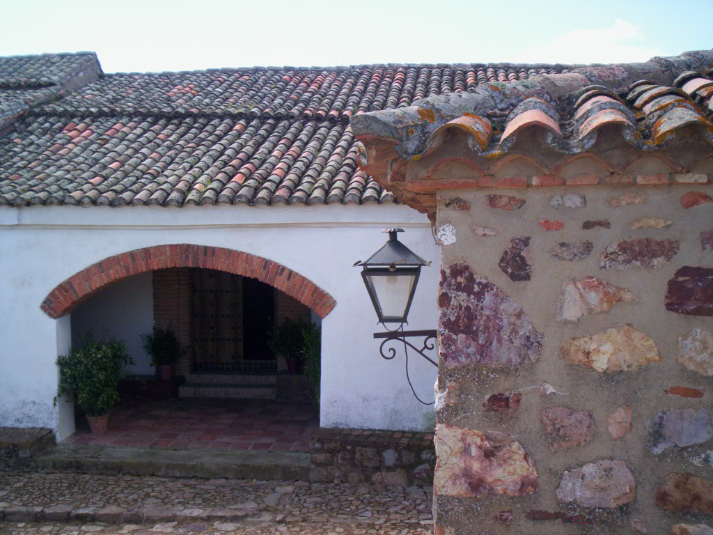 Ermita_de_la_Virgen_del_Castillo_(Chillón,_Ciudad_Real)._Entrada_al_Templo