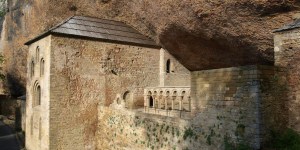 13 imponentes edificios medievales en el Camino de Santiago