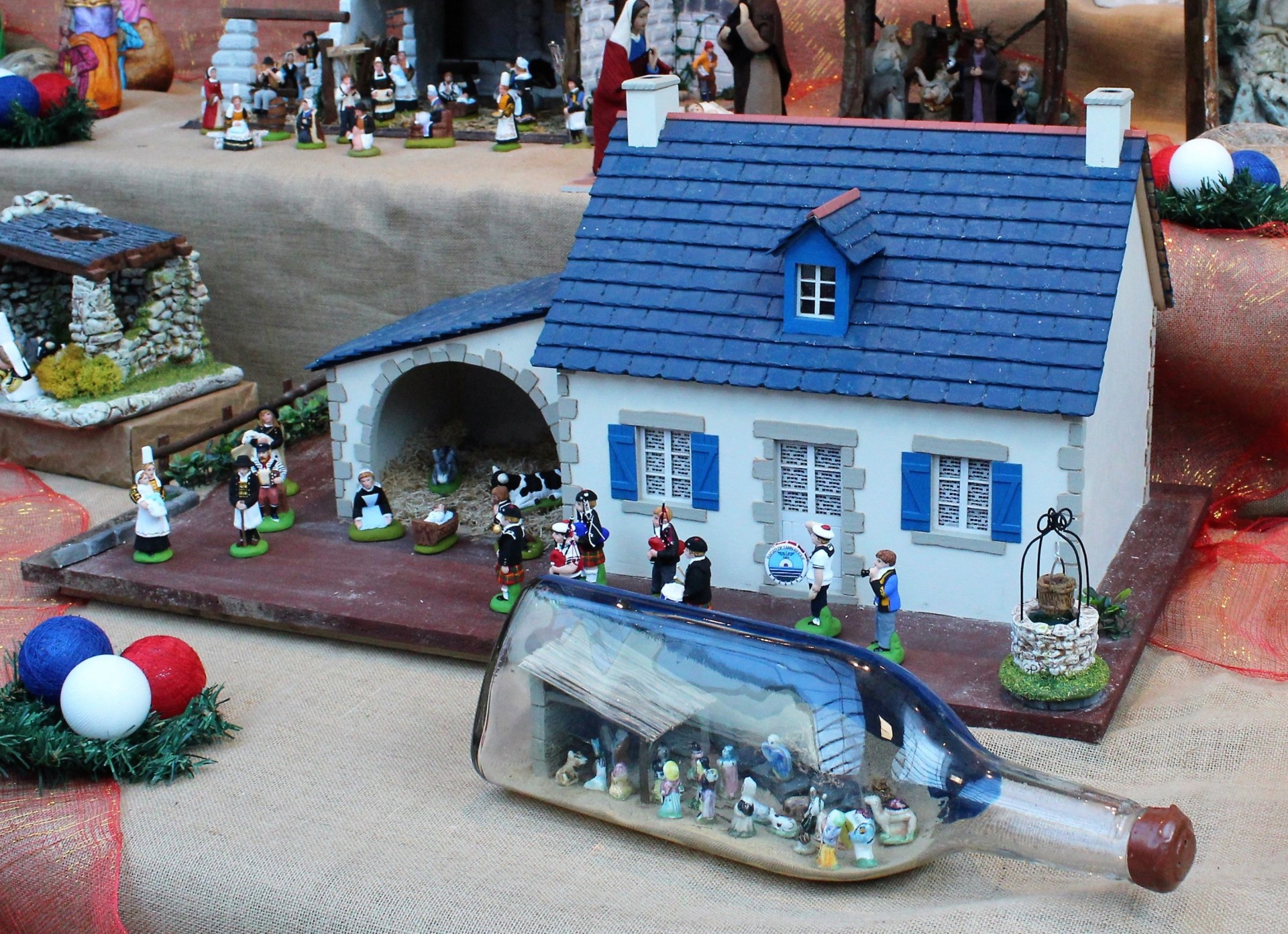 NATIVITY SCENE
