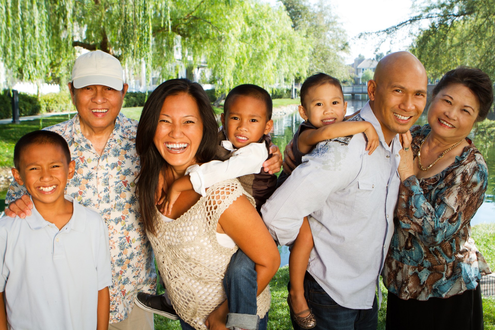 FILIPINO FAMILY