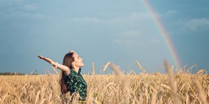 Las diez actitudes a cultivar para estar en alegría