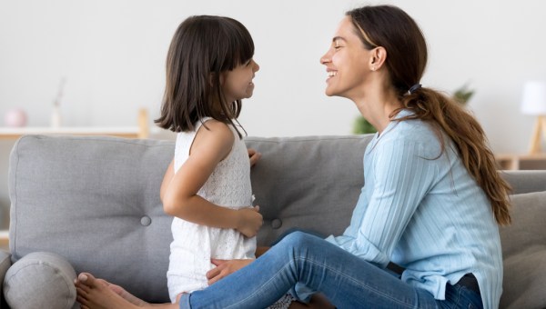 MOTHER,DAUGHTER,LAUGH