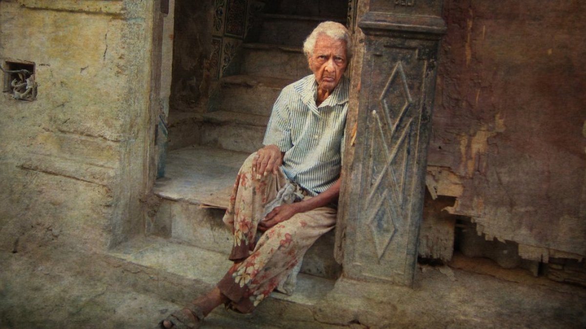 web3-poverty-cuba-man-nick kenrick-(cc by-nc-sa 2.0)